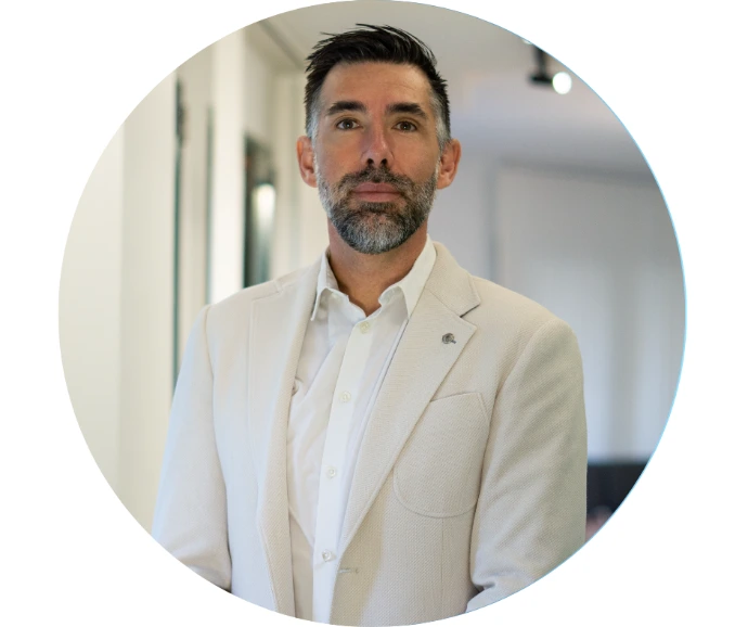 Victor Peris Epecialista en Estrategia IA